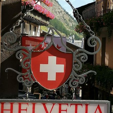 Petit Helvetia Budget Hotel Zermatt Kültér fotó